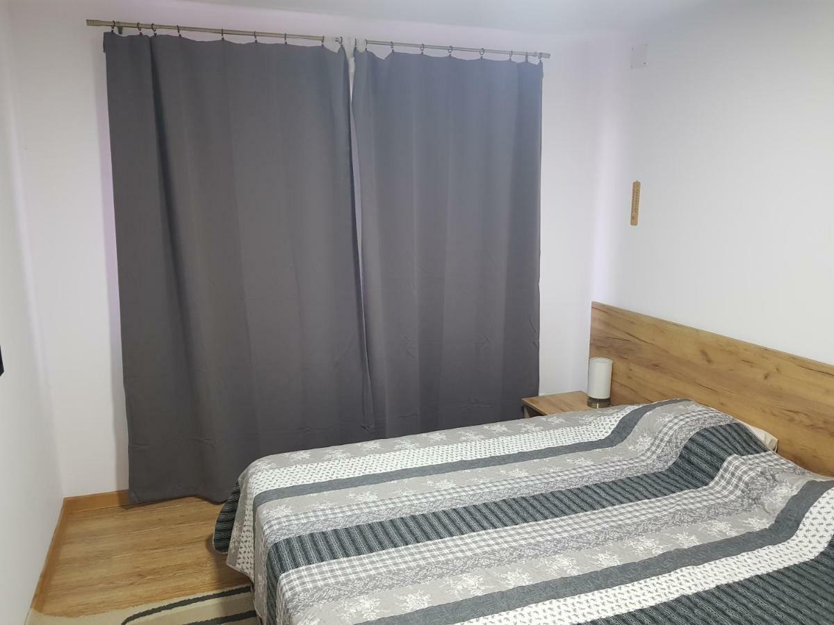 Casa Elis Piscina, Jacuzzy , Sauna, Ciubar Merei Eksteriør bilde